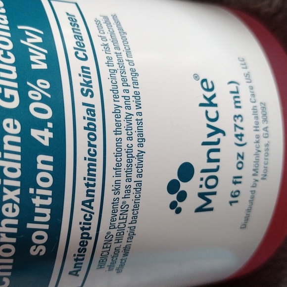 3pk Hibiclens cleanser with pumpers 1-16Oz, 2-4oz. - Picture 5 of 8